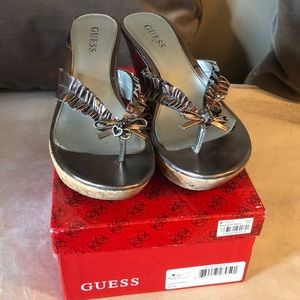 Super fun and cute platform sandals Silver